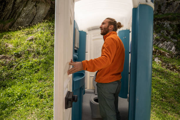 Best Portable toilet rental cost  in New Castle Northwest, PA